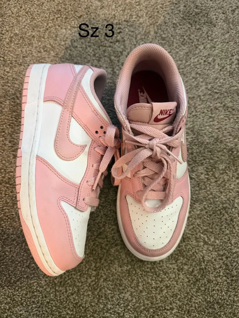 Nike Low Top Sneakers in Pink & White Sz 3